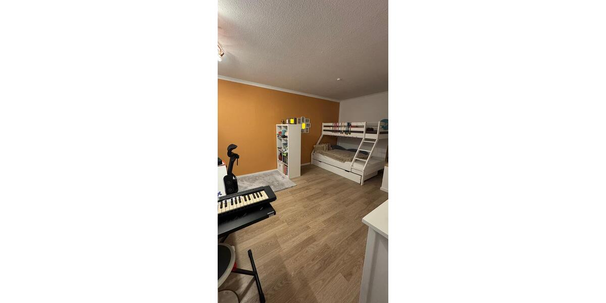 Reihenhaus Dresden Leuben - 5 Zimmer, 136 m&sup2;, 1.296&euro; | Angebot:26250231