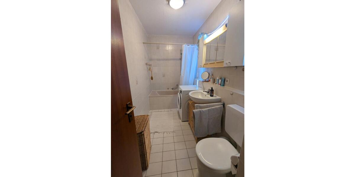 Etagenwohnung Würzburg Frauenland - 2.5 Zimmer, 65 m&sup2;, 265.000&euro; | Angebot:26383233