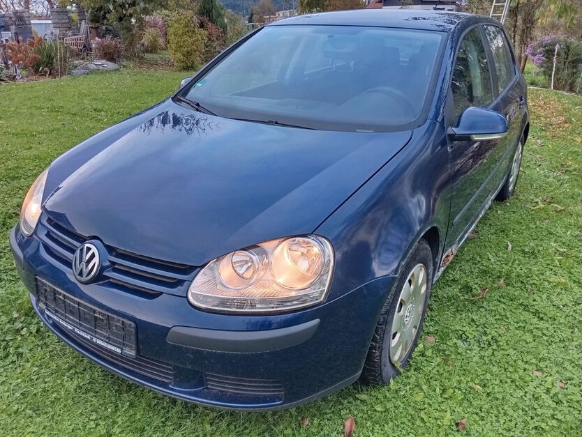 VW Golf 230.000 km 850 € Ruhmannsfelden 94239