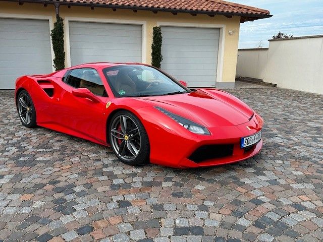 Ferrari 488 Spider 61.000 km 195.000 &euro; Peutenhausen / Gachenbach 86565