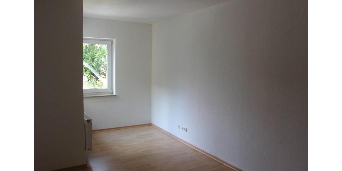 Etagenwohnung Plauen Altstadt - 2 Zimmer, 46 m&sup2;, 45.000&euro; | Angebot:27440830