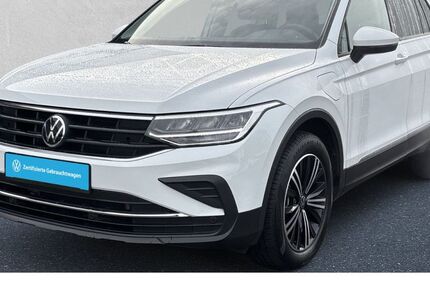VW Tiguan 51.888 km 26.991 &euro; Bergen 29303