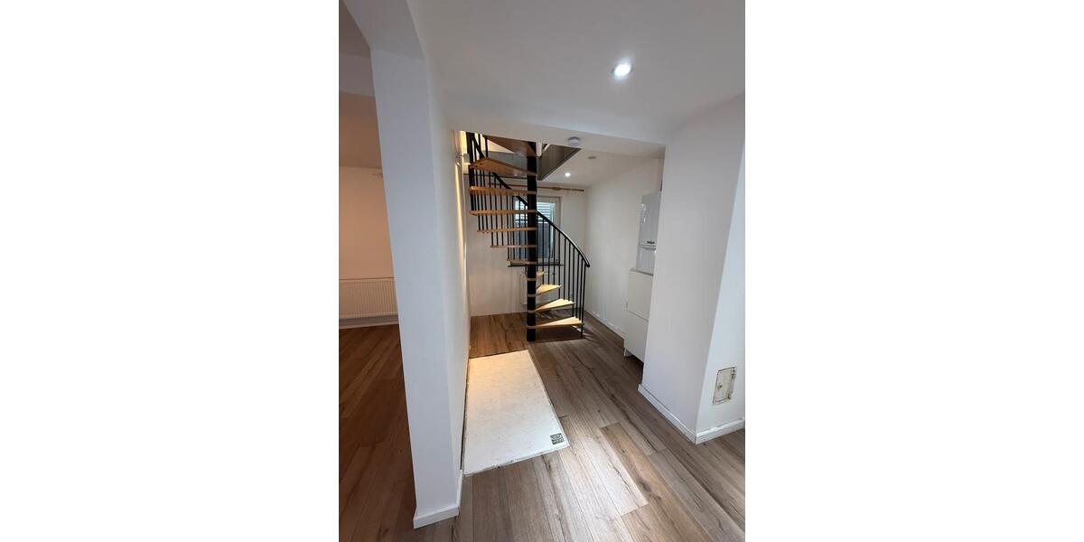 Einfamilienhaus Ludwigshafen am Rhein Ludwigshafen-Oggersheim - 3 Zimmer, 105 m&sup2;, 1.100&euro; | Angebot:24527894