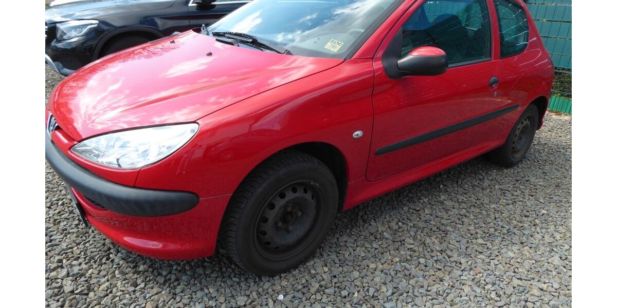 Peugeot 206 127.000 km 750 &euro; Wiehl 51674