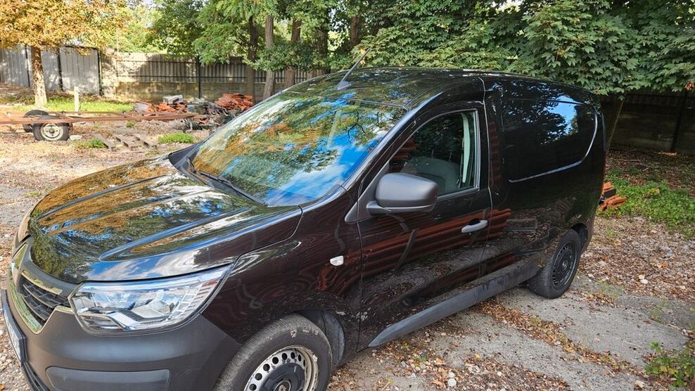 Renault Kangoo 97.650 km 13.259 € Milower Land 14715