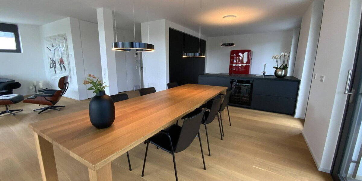 Etagenwohnung Lörrach - 3 Zimmer, 169 m&sup2;, 1.350.000&euro; | Angebot:26123713
