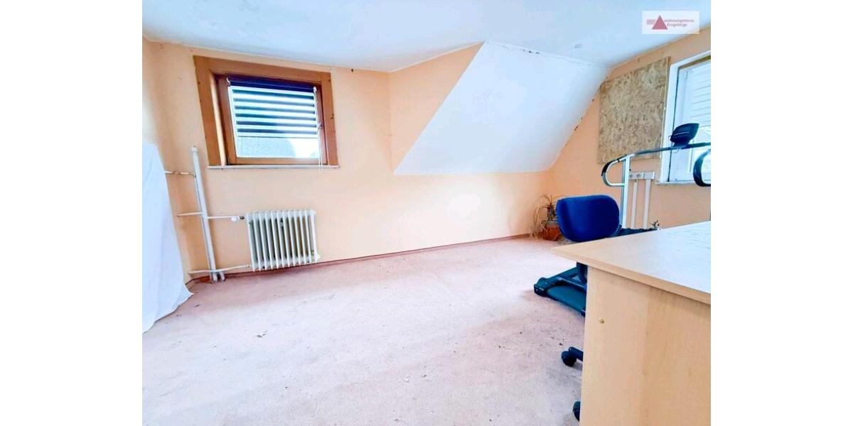 Einfamilienhaus Thermalbad Wiesenbad - 7 Zimmer, 210 m&sup2;, 66.000&euro; | Angebot:26963029