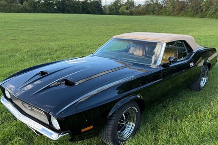 Ford Mustang 27.600 km 31.500 &euro; Wolfratshausen 82515