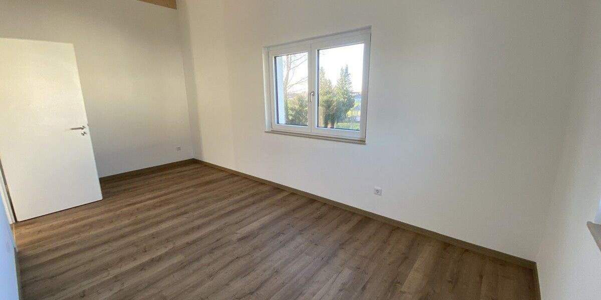 Etagenwohnung Schrobenhausen / Hörzhausen Hörzhausen - 4 Zimmer, 147 m&sup2;, 500.000&euro; | Angebot:25705619