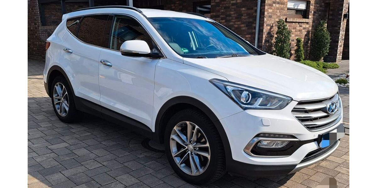 Hyundai SANTA FE 63.000 km 22.999 &euro; Friesoythe 26169