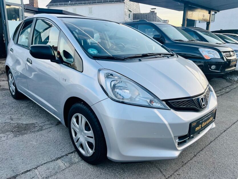 Honda Jazz 212.000 km 3.290 € München 81825