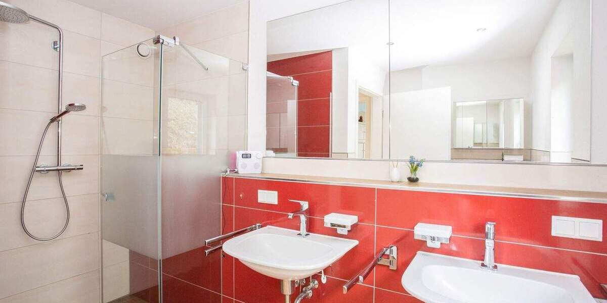 Doppelhaushälfte Kaiserslautern Innenstadt - 5 Zimmer, 208 m&sup2;, 895.000&euro; | Angebot:25606344