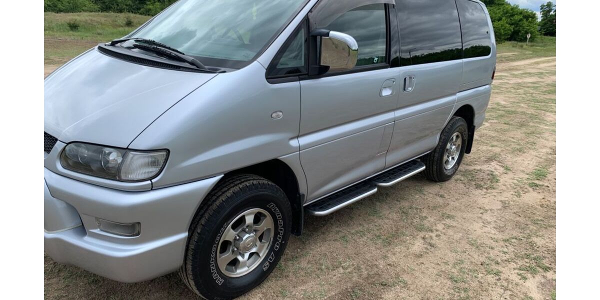 Mitsubishi Space Gear 74.000 km 19.990 &euro; Debrecen 04032