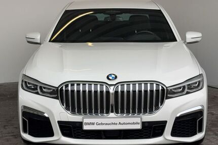 BMW 730