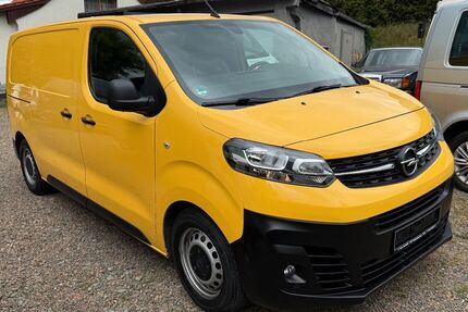 Opel Vivaro 108.746 km 12.299 &euro; Gera 07551