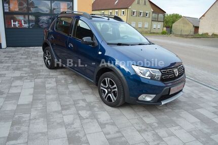 Dacia Sandero 61.678 km 8.988 &euro; Feuchtwangen 91555