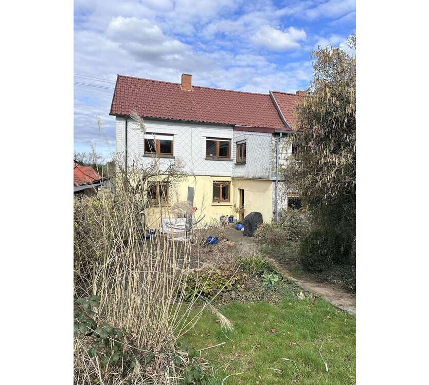 Haus zum Kaufen in Schneckenhausen 230.000 € 171.96 m²