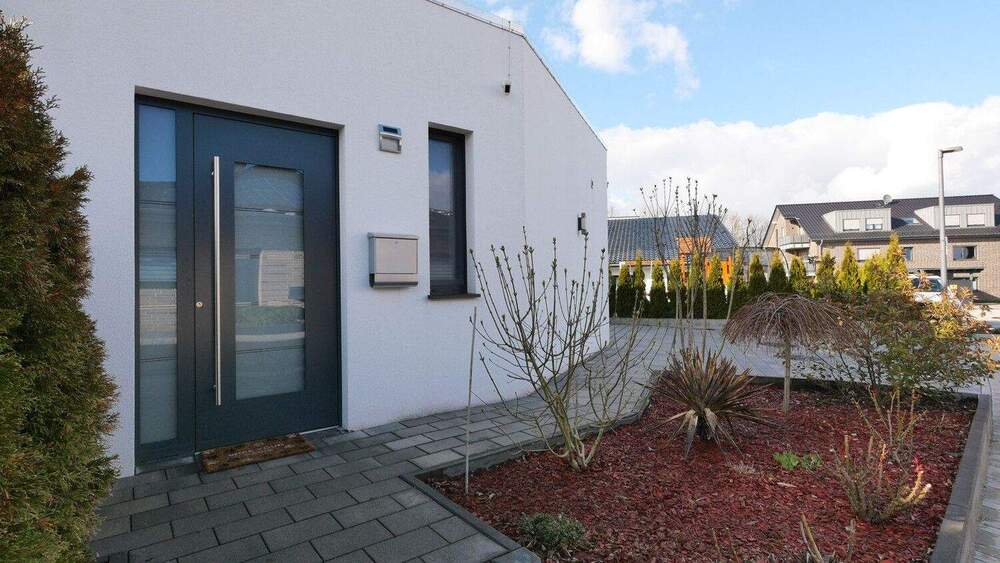 Einfamilienhaus Bad Wünnenberg Haaren - 8 Zimmer, 214 m&sup2;, 499.000&euro; | Angebot:25776601