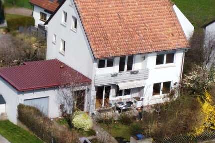Haus Neustadt an der Aisch - 7 Zimmer, 165 m&sup2;, 300.000&euro; | Angebot:26335239