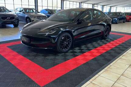 Tesla Model 3 76.500 km 31.500 &euro; Oberhausen 46047