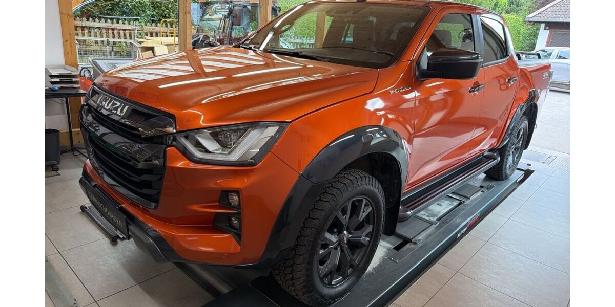 Isuzu D-Max 25.989 km 41.380 &euro; Garmisch-Partenkirchen 82467