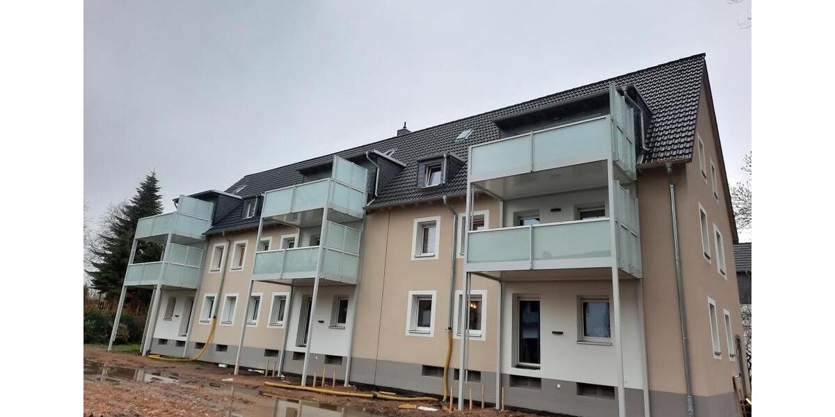 Dachgeschoßwohnung Duisburg Hamborn - 2.5 Zimmer, 48 m&sup2;, 276&euro; | Angebot:25458830