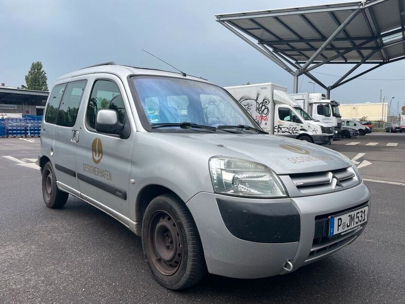 Citroen Berlingo 203.000 km 1.990 € Berlin 10551