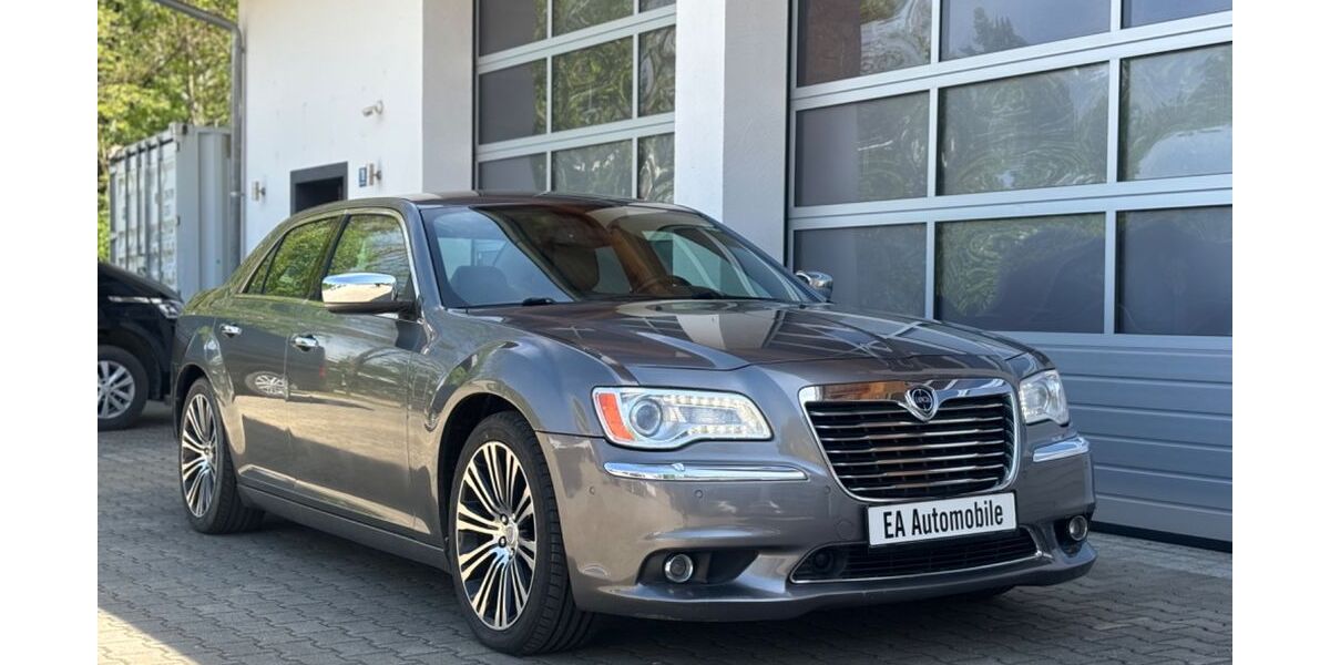 Lancia Thema 142.000 km 10.999 &euro; Waging am See 83329
