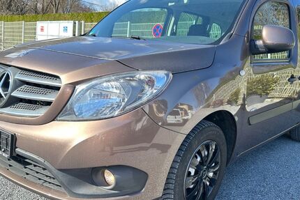 Mercedes-Benz Citan 106.000 km 10.999 &euro; Dresden 01259