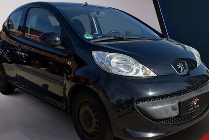 Peugeot 107 147.000 km 1.499 &euro; Berlin 12439