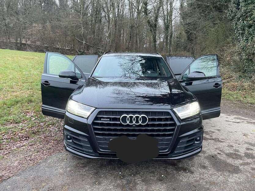 Q7
