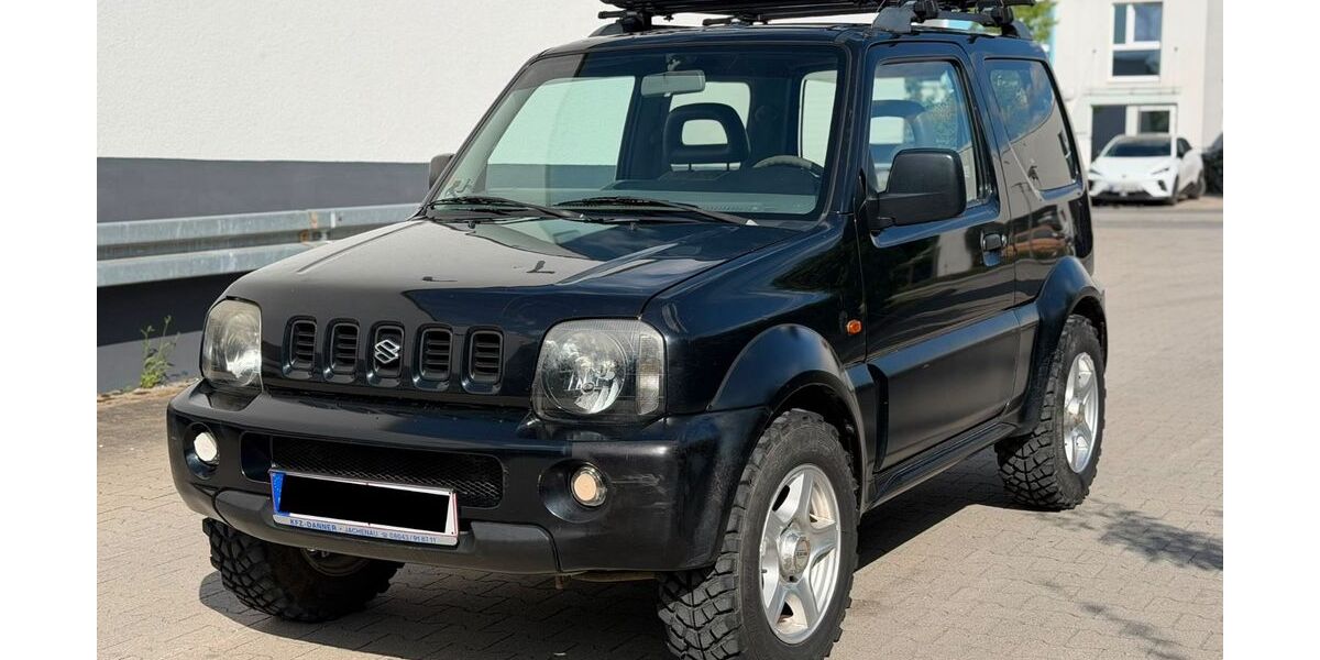 Suzuki Jimny 151.000 km 2.980 &euro; München 81829