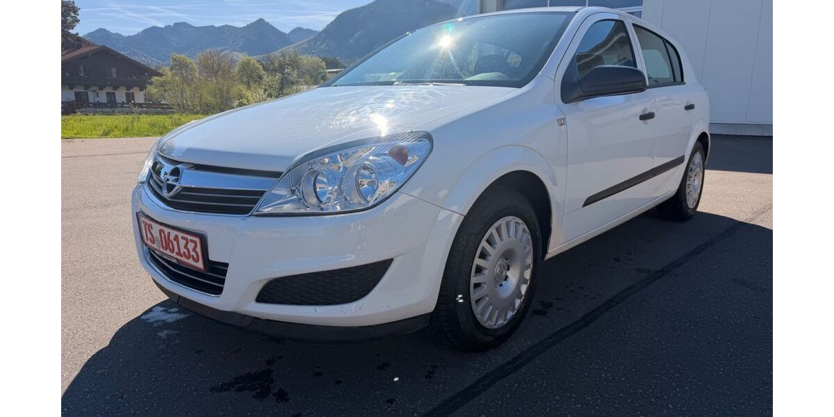 Opel Astra 80.975 km 3.499 &euro; Grassau 83224