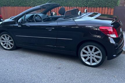 Peugeot 207 142.000 km 4.780 &euro; Feldkirchen 85622