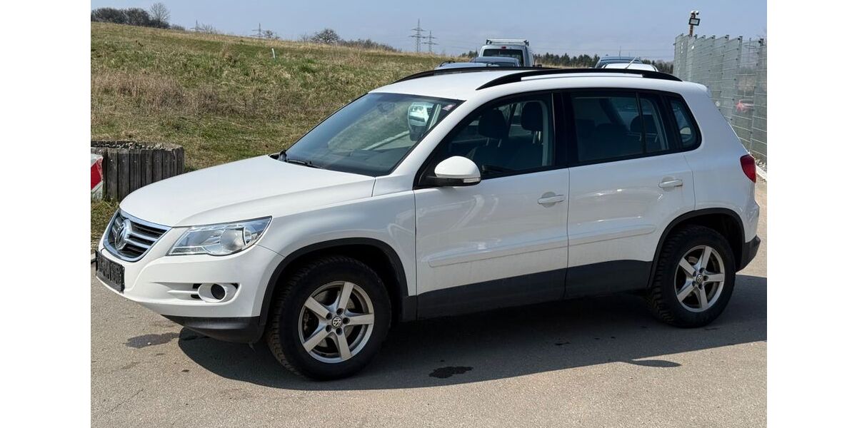 VW Tiguan 215.000 km 3.350 &euro; Dotternhausen 72359