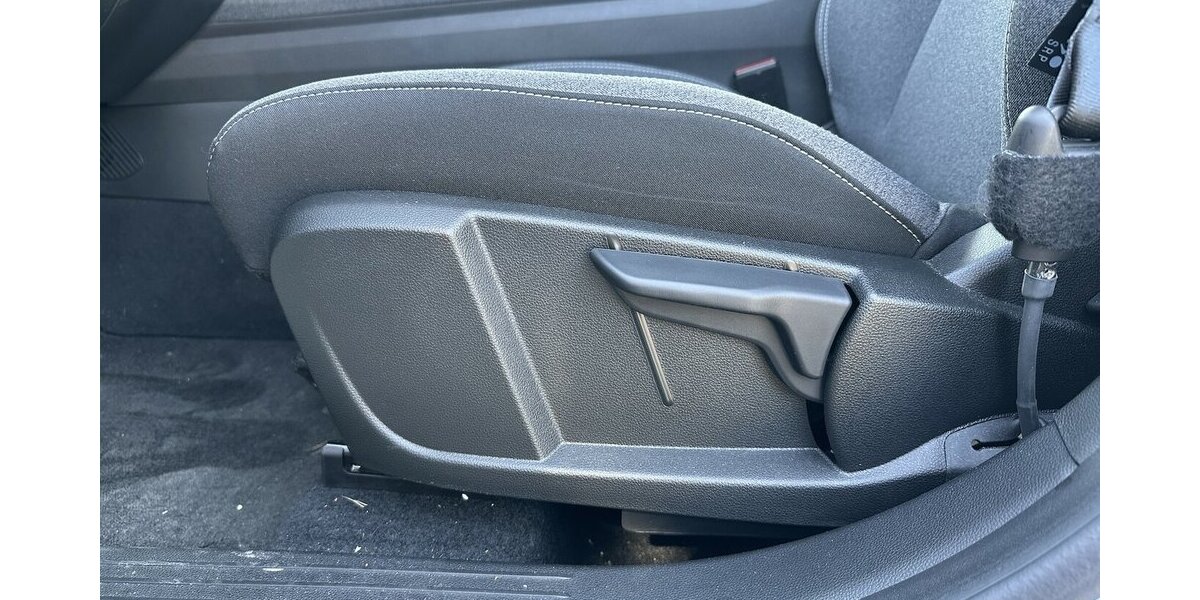 Renault Austral Evolution Mild Hybrid 160 / Navi / RFK 12.500 km 25.890 &euro; Donauwörth 86609