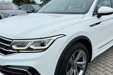 VW Tiguan 111.540 km 28.390 € Nabburg 92507