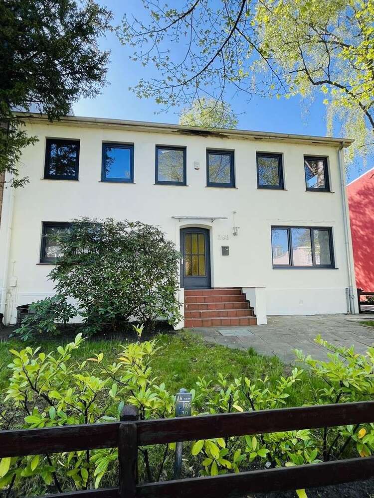 Büro in Hamburg 2.300 € 170 m²