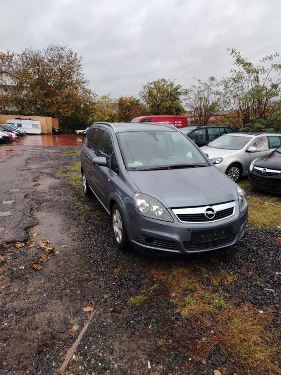 Opel Zafira 117.000 km 3.299 € Wiesbaden 65203