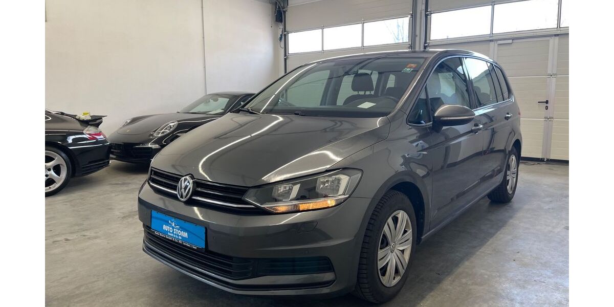 VW Touran 115.500 km 12.999 &euro; Landau a.d.Isar 94405