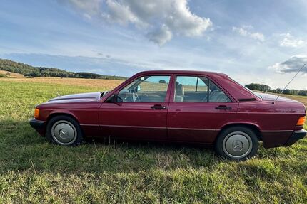 Mercedes-Benz 190 118.439 km 7.000 &euro; Niederhambach 55767