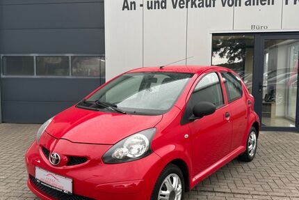 Toyota Aygo (X) 85.350 km 3.900 € Bedburg-Hau 47551