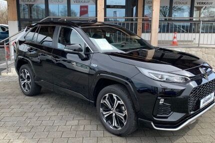 Suzuki Across 9.000 km 39.450 € Höhenkirchen-Siegertsbrunn 85635