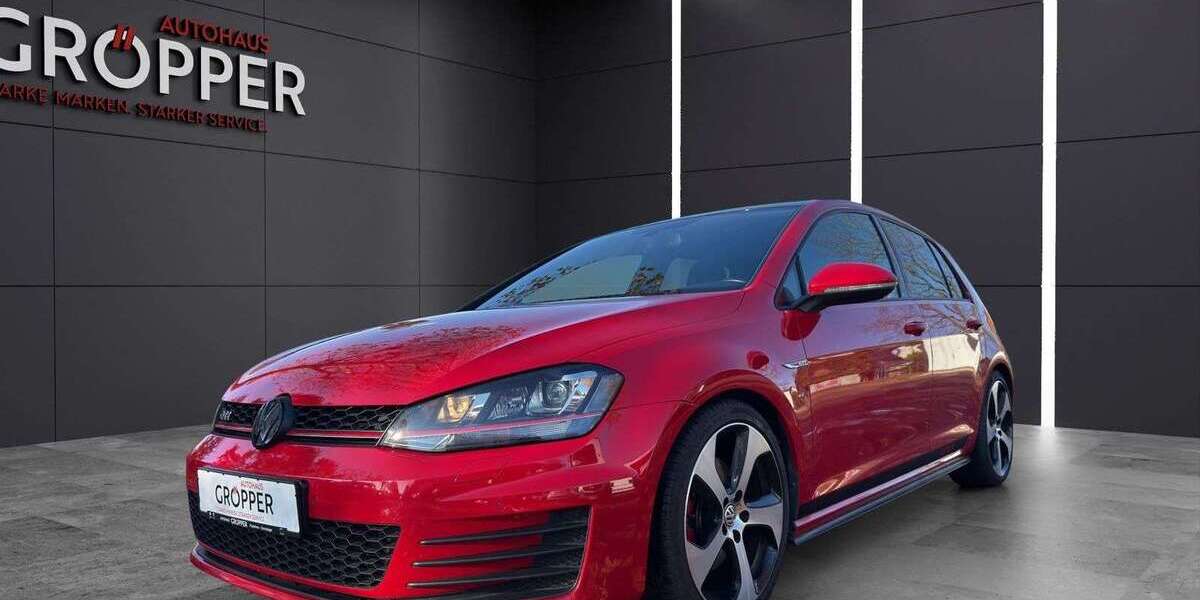 VW Golf 119.950 km 17.790 &euro; Paderborn 33104