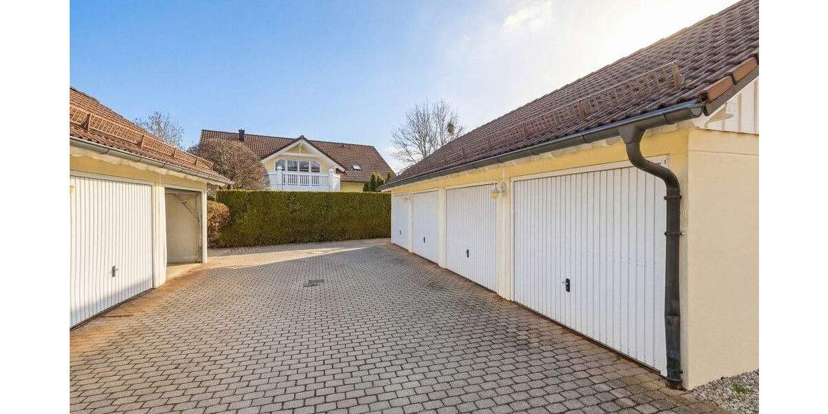 Etagenwohnung Olching - 3 Zimmer, 89 m&sup2;, 2.085&euro; | Angebot:25816396