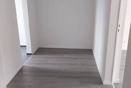 Zimmer Ostrau - 3 Zimmer, 58 m&sup2;, 348&euro; | Angebot:25796168