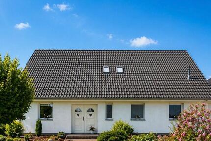 Haus Brackel - 7 Zimmer, 220 m&sup2;, 599.000&euro; | Angebot:26987163