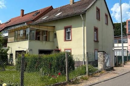 Haus Blieskastel - 6 Zimmer, 145 m&sup2;, 119.000&euro; | Angebot:27092515