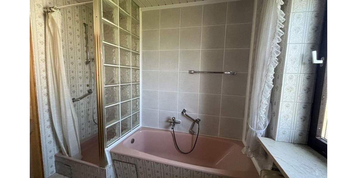 Bungalow Kranzberg - 5 Zimmer, 139 m&sup2;, 690.000&euro; | Angebot:25176428