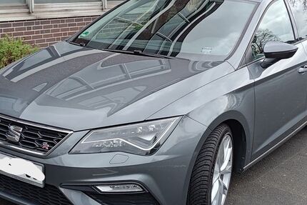 Seat Leon 108.000 km 12.500 &euro; Bergisch Gladbach 51427